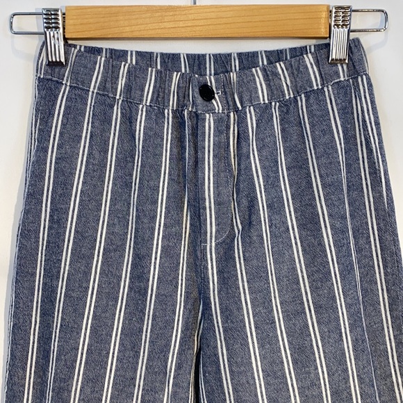 Brandy Melville Gray and White Striped Tilden High Waist Cropped Jeans Pants - Picture 4 of 16